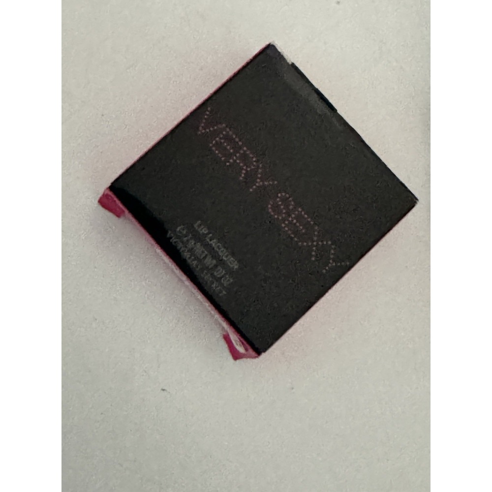 New NIB Victoria's Secret  Very Sexy Lip Lacquer French Kiss Vintage